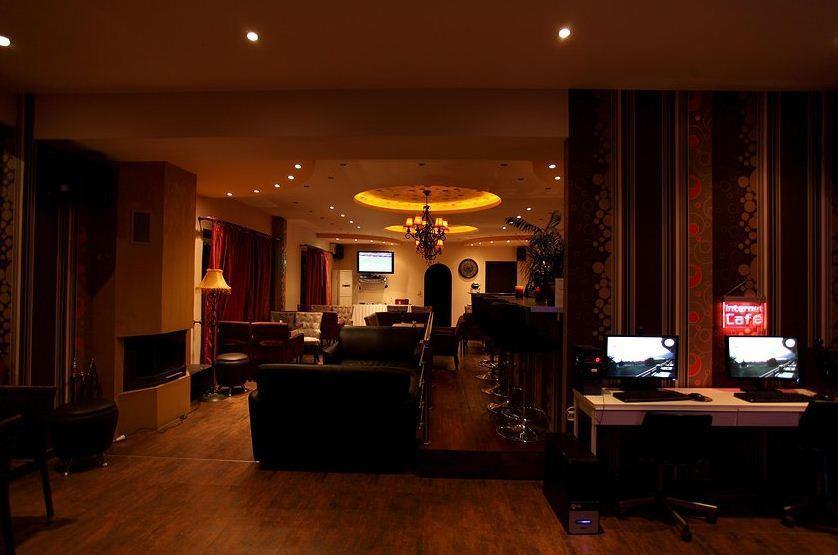 Pantheon Hotel & Suites Nerotrivia Экстерьер фото